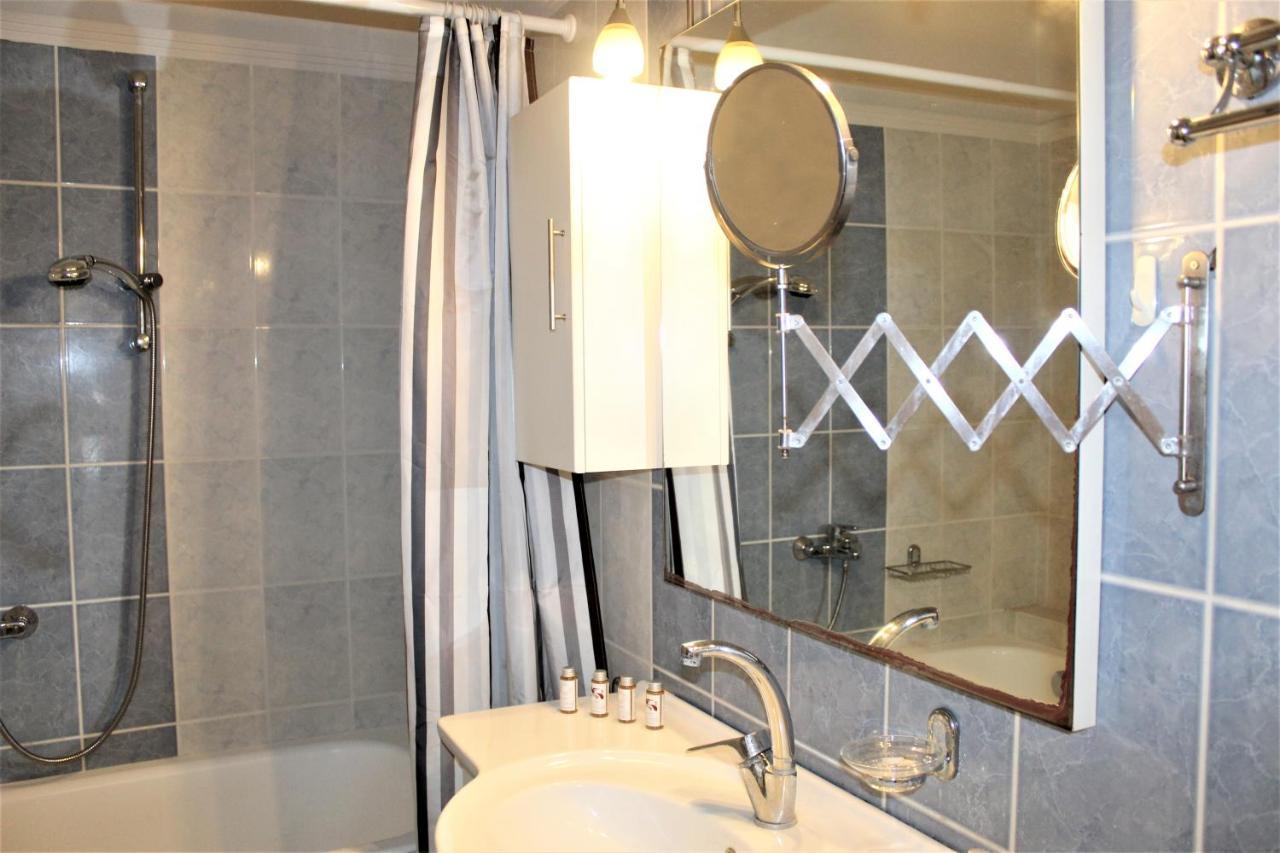 The Vacationer Apartman Agriá Kültér fotó