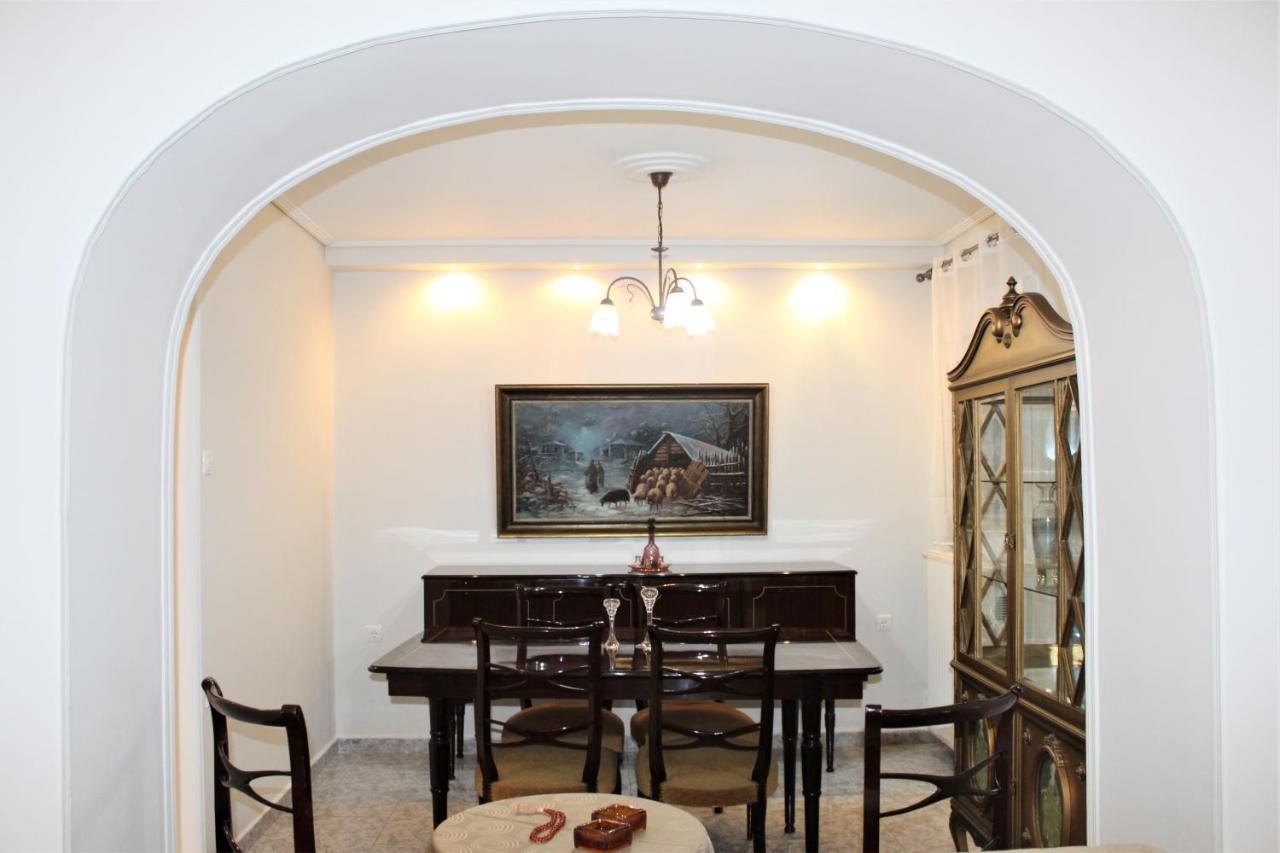 The Vacationer Apartman Agriá Kültér fotó