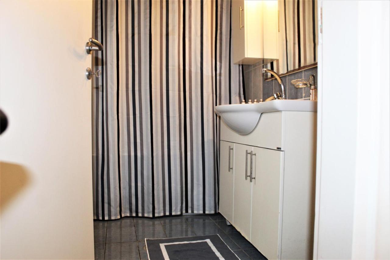 The Vacationer Apartman Agriá Kültér fotó