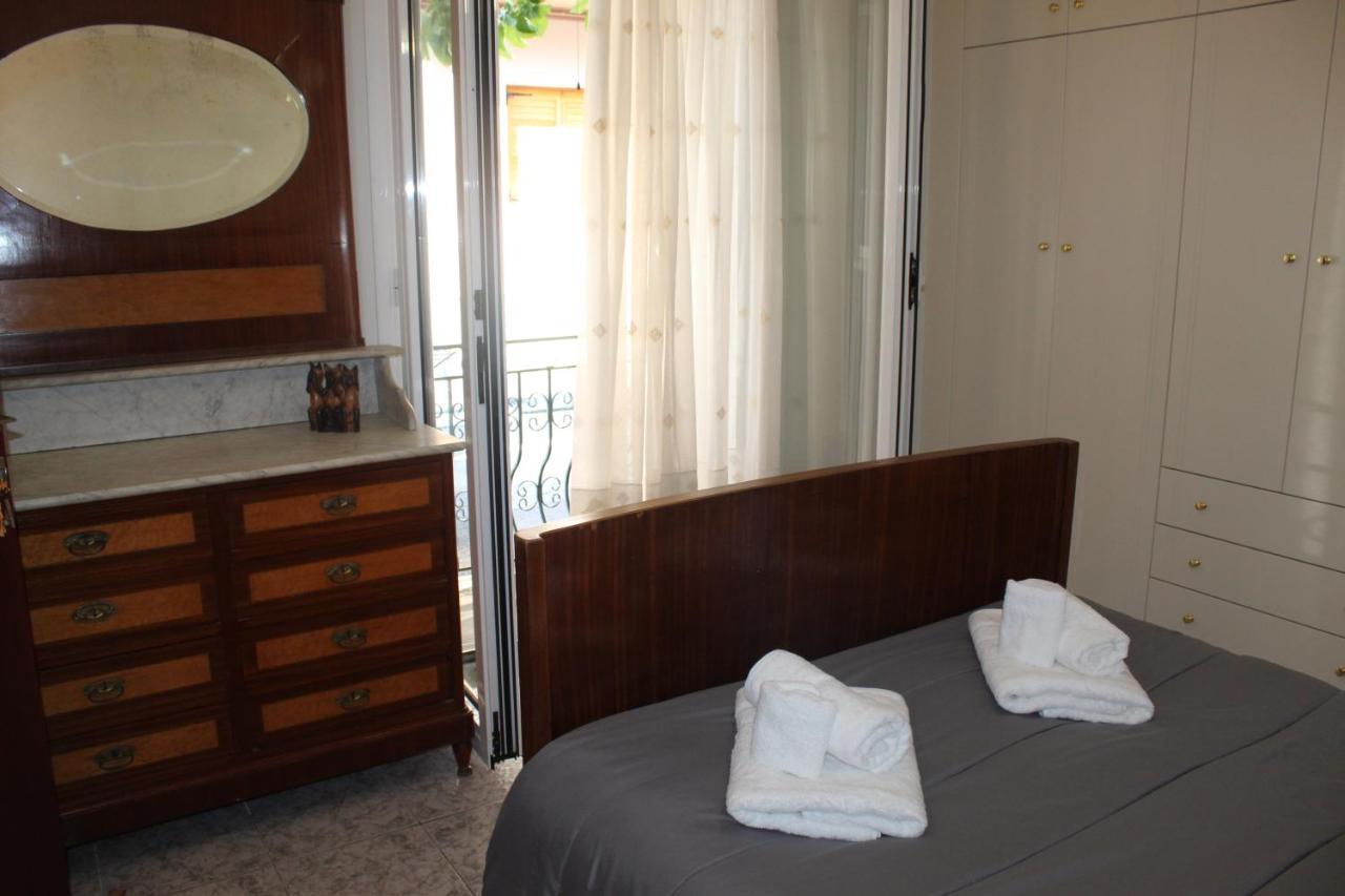 The Vacationer Apartman Agriá Kültér fotó