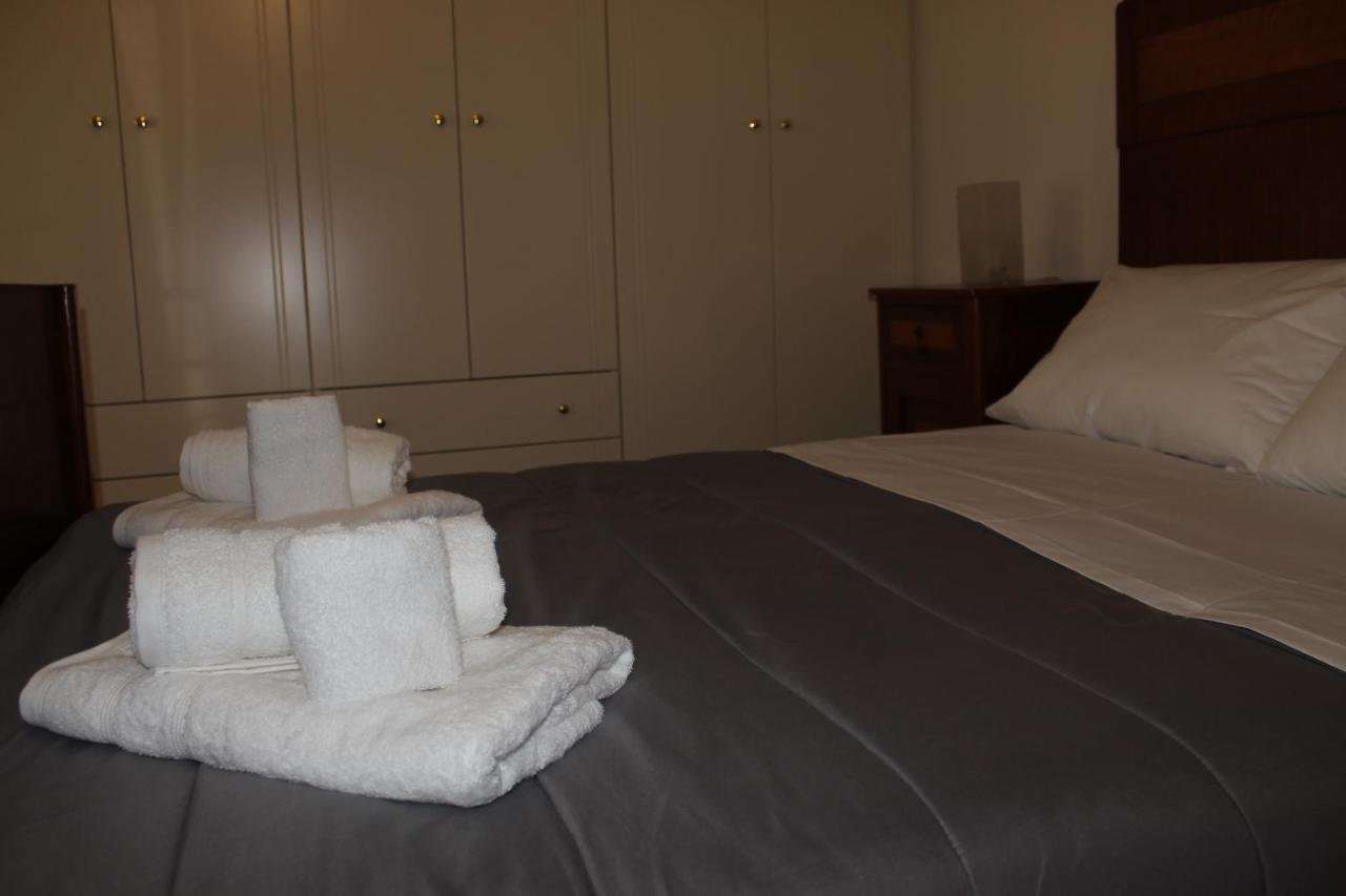 The Vacationer Apartman Agriá Kültér fotó